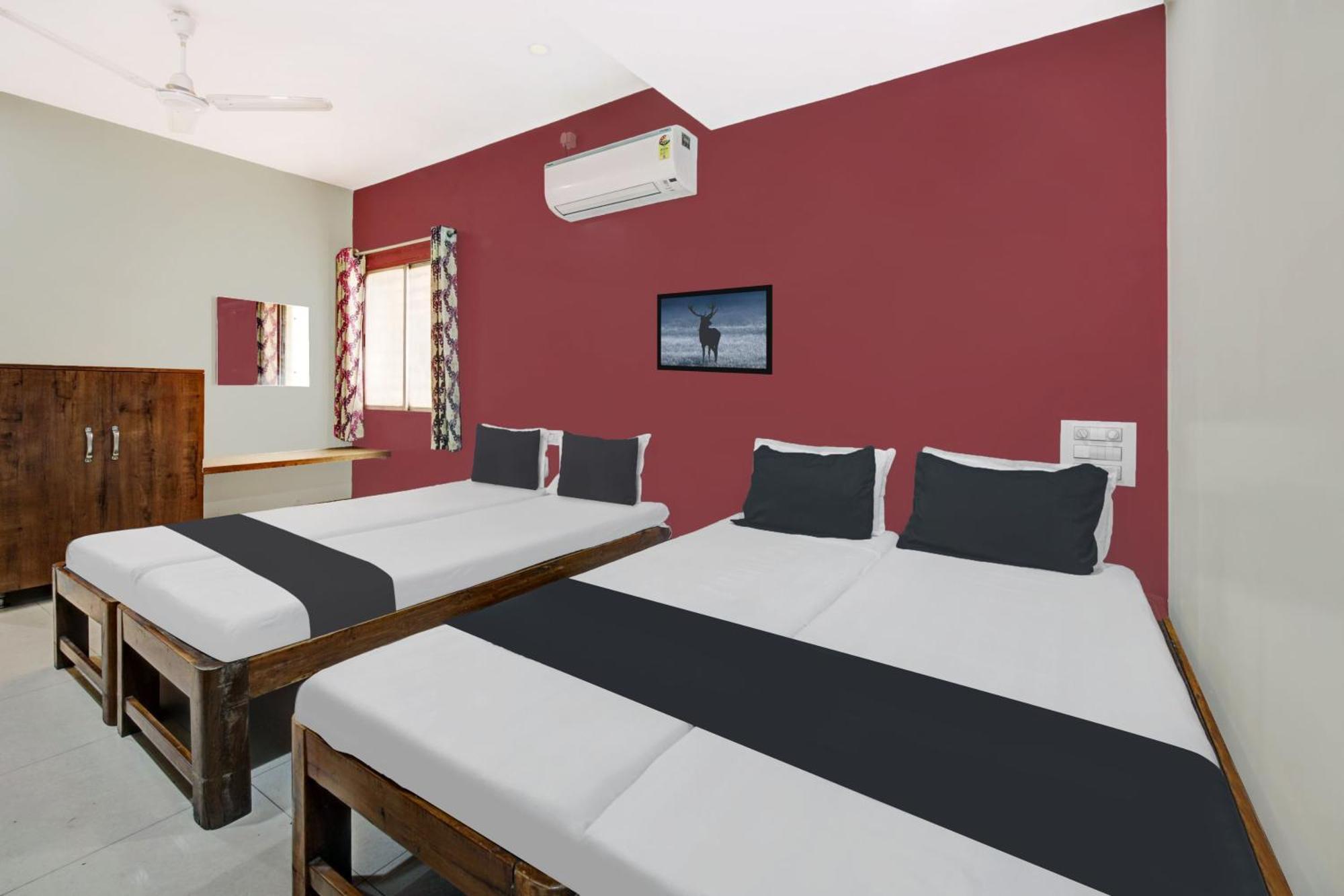 Spot On Shree Ram Residency Hotel ฮูบลิ ภายนอก รูปภาพ